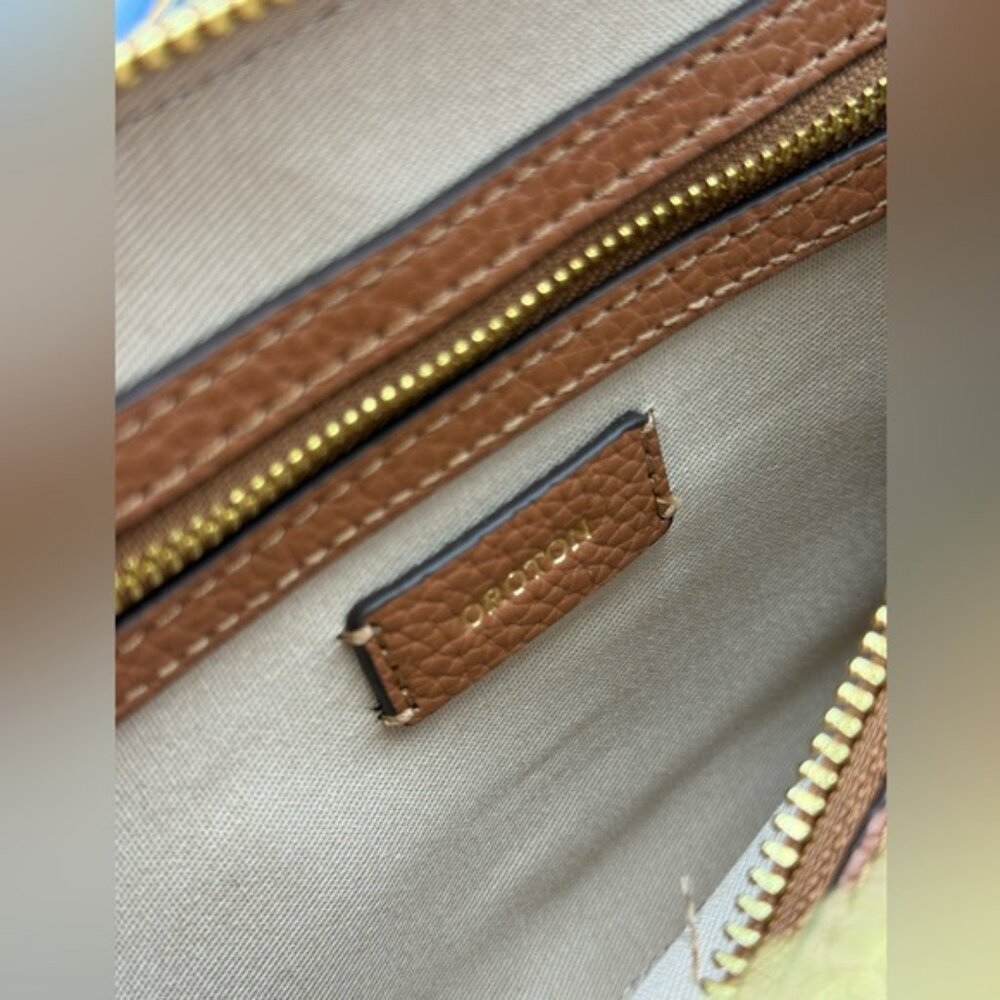 🆕 OROTON 🧿 NWOT Dylan Camera Crossbody Bag, Tan Calfskin Pebble Leather - Picture 15 of 16